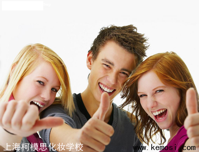 免費(fèi)學(xué)化妝，政府給補(bǔ)貼，心動(dòng)就行動(dòng)吧！