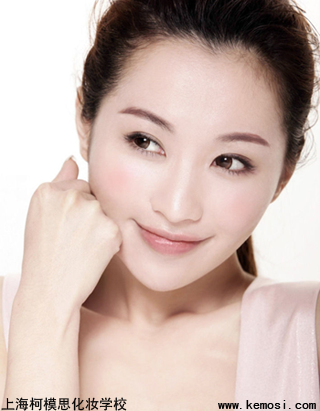 如何打造完美底妝？