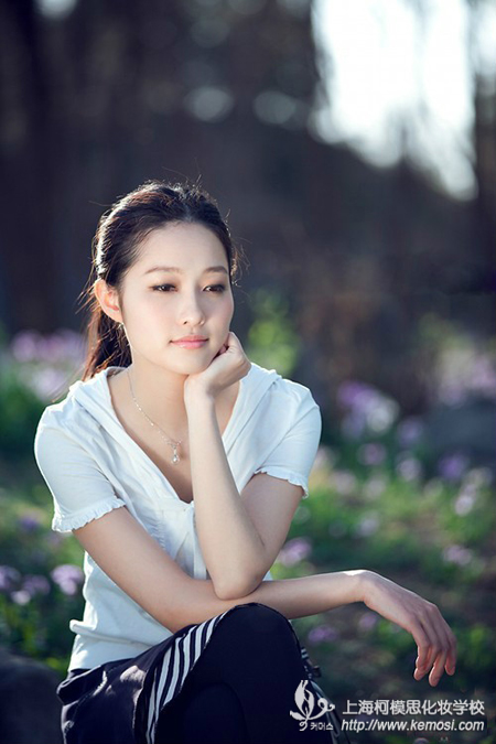 南昌學化妝哪里好？哪家化妝學校好？之在上海學化妝，你能學到更多，獲得更多