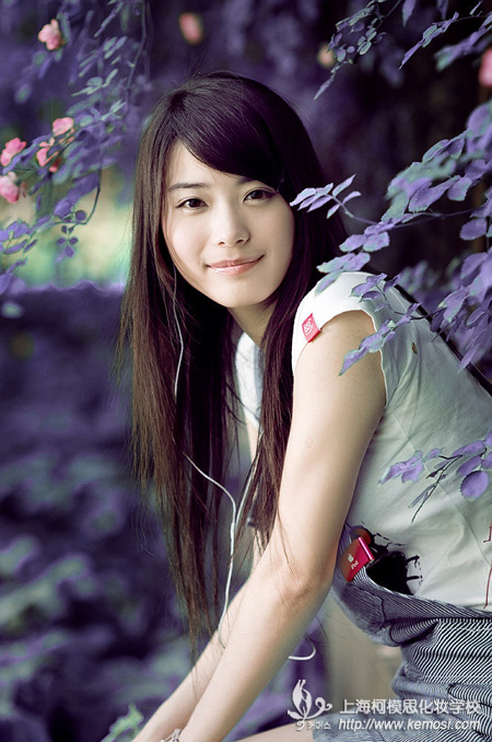 內(nèi)蒙古化妝學(xué)校哪里好？做化妝師怎么樣？之選擇學(xué)化妝的地方，上海還是首選