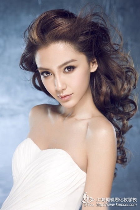 連云港學化妝去哪好？化妝學校哪家好？之學化妝去上海會更好
