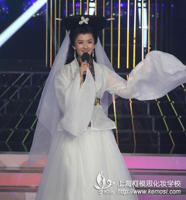 學化妝怎么樣？以《百變大咖秀》為例