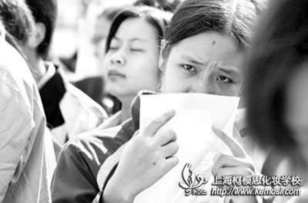 女孩子學什么技術好？面對擇業(yè)，女孩請你認真對待之女孩，你的擇業(yè)觀觀擺正了么？