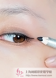 怎么畫好眼線?跟韓國藝人Angelababy學畫韓式眼線,炫動韓國風