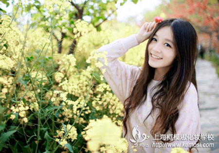 女孩子學點什么好？學化妝怎么樣,有前途嗎？