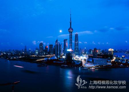 上海學化妝哪里好？哪里才能學到真正的人體彩繪？