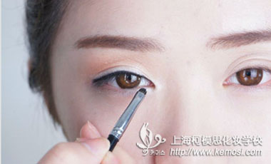 2012圣誕如何化妝美甲，精彩閃亮