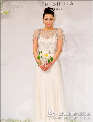 盤點2012年最美的明星婚紗  靚麗妝容配精致婚紗助你變身最美新娘