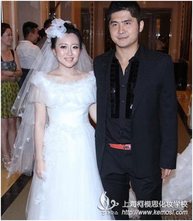 盤點2012年最美的明星婚紗  靚麗妝容配精致婚紗助你變身最美新娘