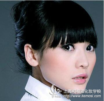 上海最便宜的彩妝學(xué)校是哪個？教學(xué)質(zhì)量好不好？