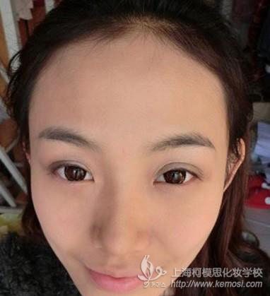 最靚自拍妝容 柯模思教你如何打造韓式小煙熏