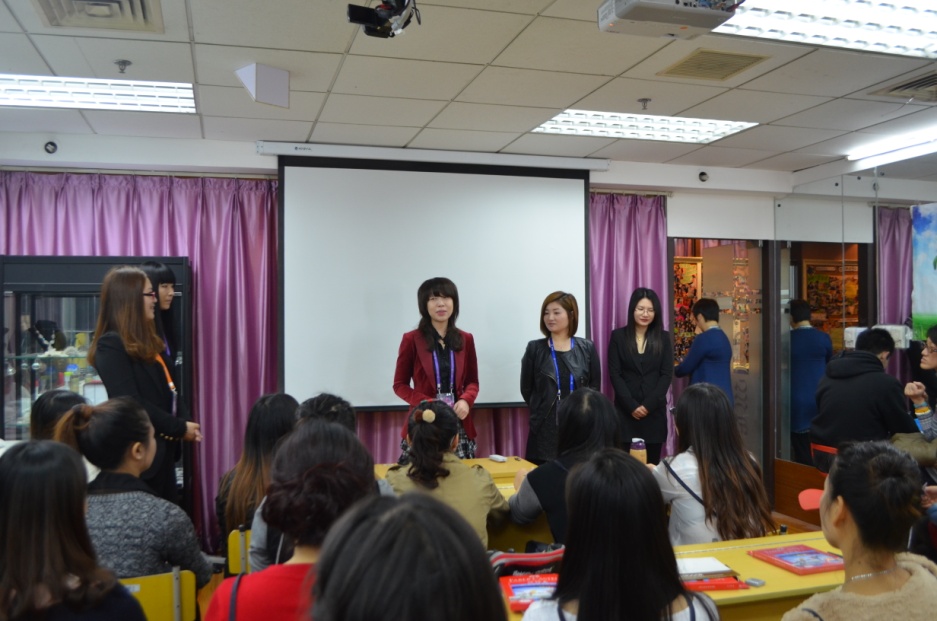 上海柯模思化妝學(xué)校美容班開班典禮