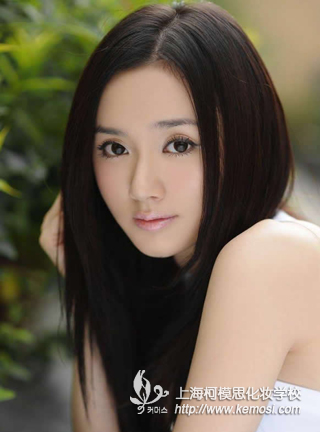 上海現(xiàn)在高級化妝師多嗎好就業(yè)不