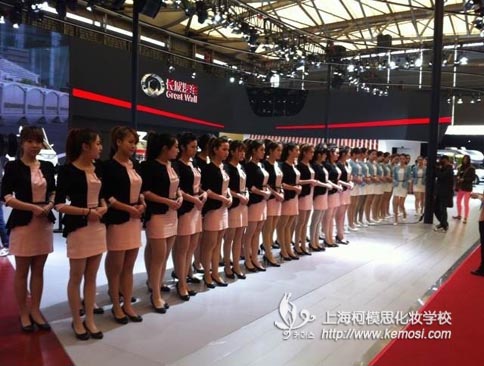 車展美女可多啦！