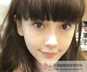 打造電眼美女?暖棕色眼妝讓眼睛電力十足