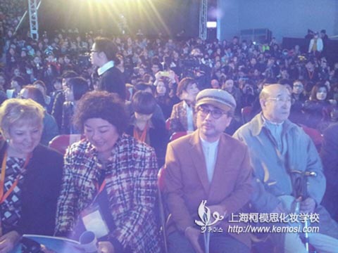 姜大英老師在化妝師聚首活動中