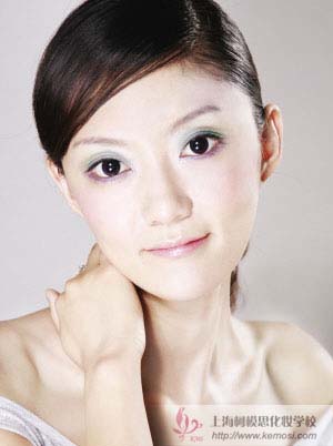 化妝師手中的美妝達人