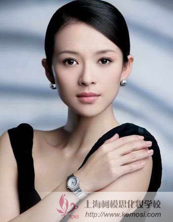 怎樣學會化妝，能夠顯得年輕
