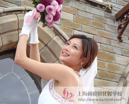 新娘跟妝的工作職責