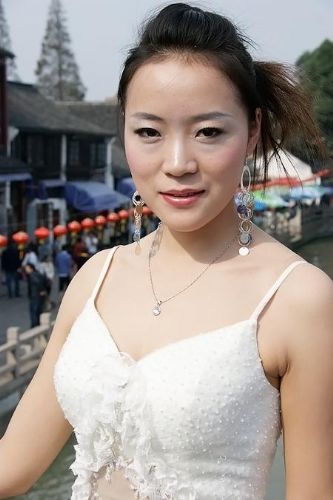 韓國(guó)風(fēng)尚與傳統(tǒng)古鎮(zhèn)朱家角的和諧觀光之行